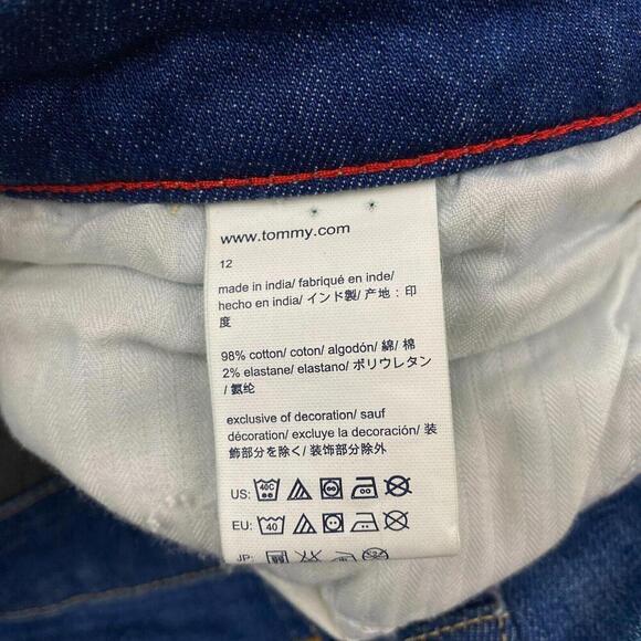 Tommy Hilfiger Crop Women's size 12 Dark Wash Blue Denim Jeans - Picture 3 of 4